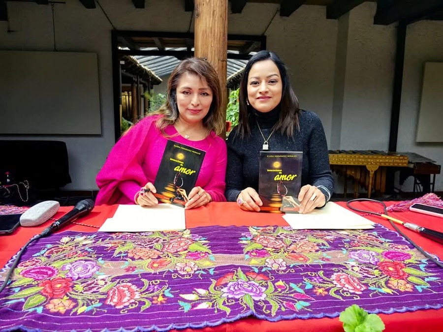 Se presenta el libro «Invocaciones de amor», de la escritora Elvira Hernández Morales