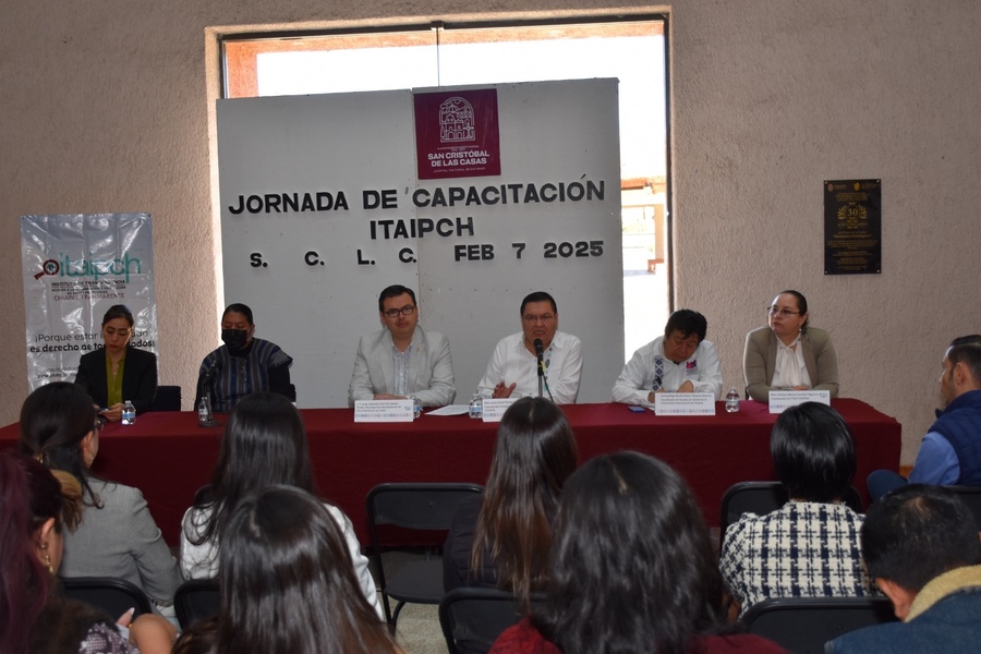 Capacitación a Servidores Públicos del Ayuntamiento en Materia de Transparencia, Acceso a la Información y Protección de Datos Personales