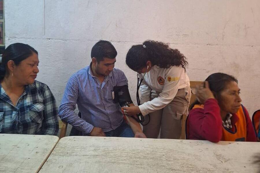 Capacitan en primeros auxilios a trabajadoras de Limpia Municipal en San Cristóbal de Las Casas